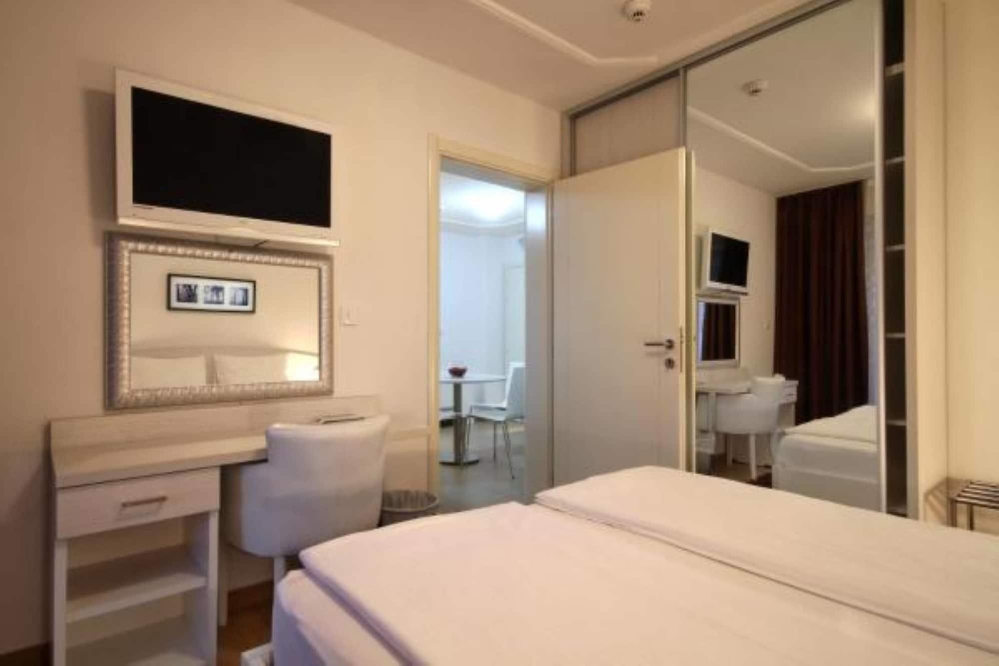 Hotel Aruba Μπούντβα Εξωτερικό φωτογραφία